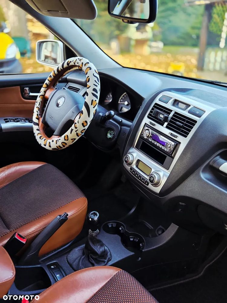 Kia Sportage 2.0 CRDI EX - 7