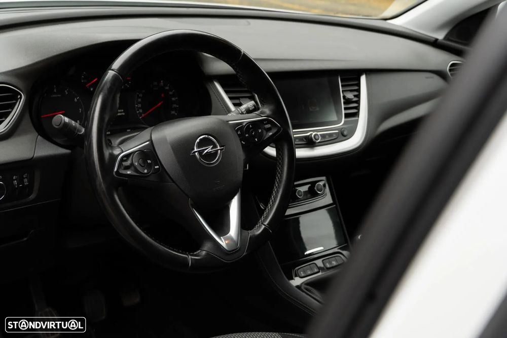 Opel Grandland X 1.2 T Business Edition - 8