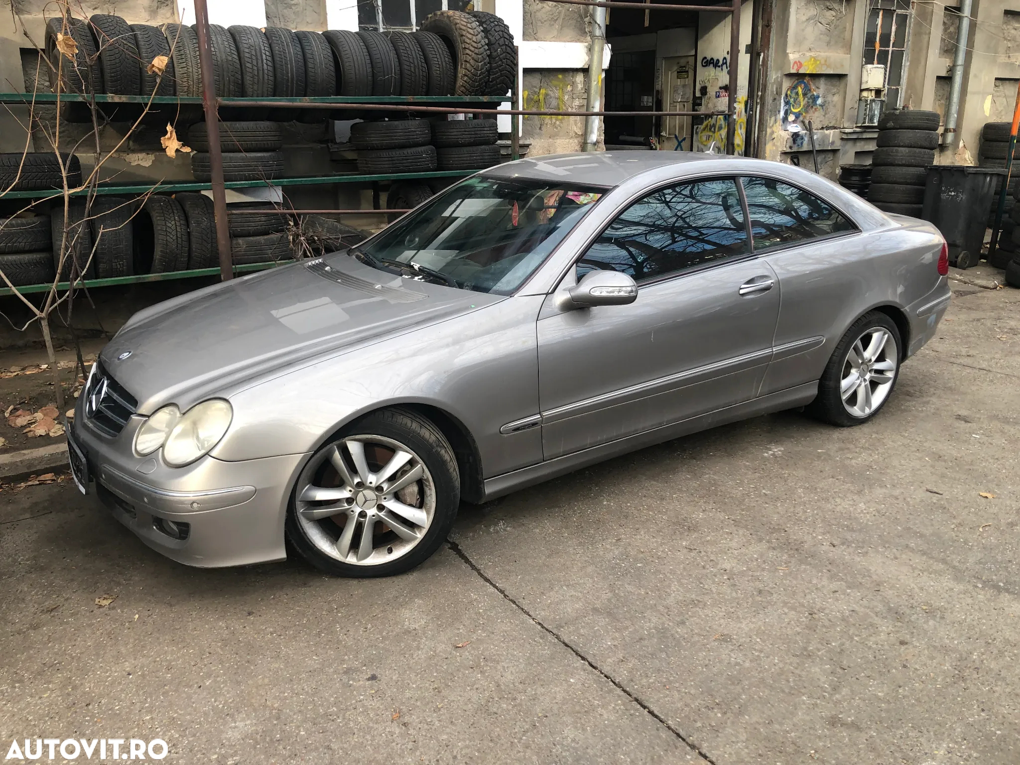 Dezmembrez Mercedes Benz CLK 320 cdi 2006 - 3