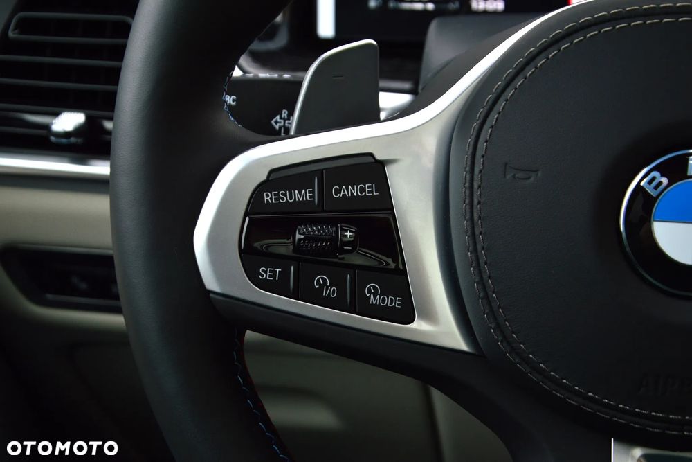 BMW X7 M60i xDrive mHEV sport - 34