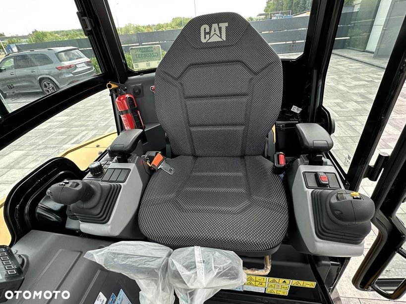 Caterpillar 302.7 CR - 25
