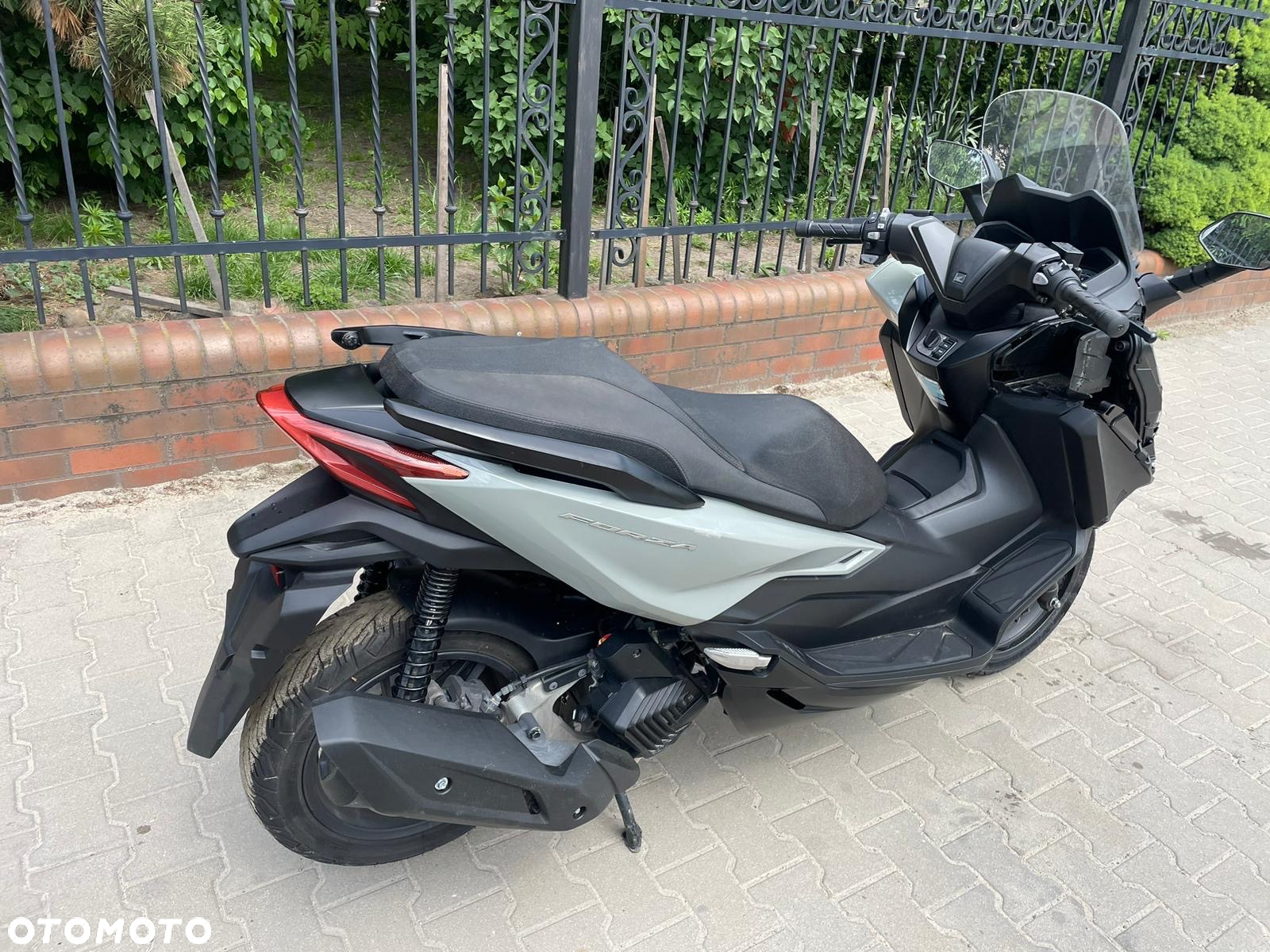 Honda NSS - 4