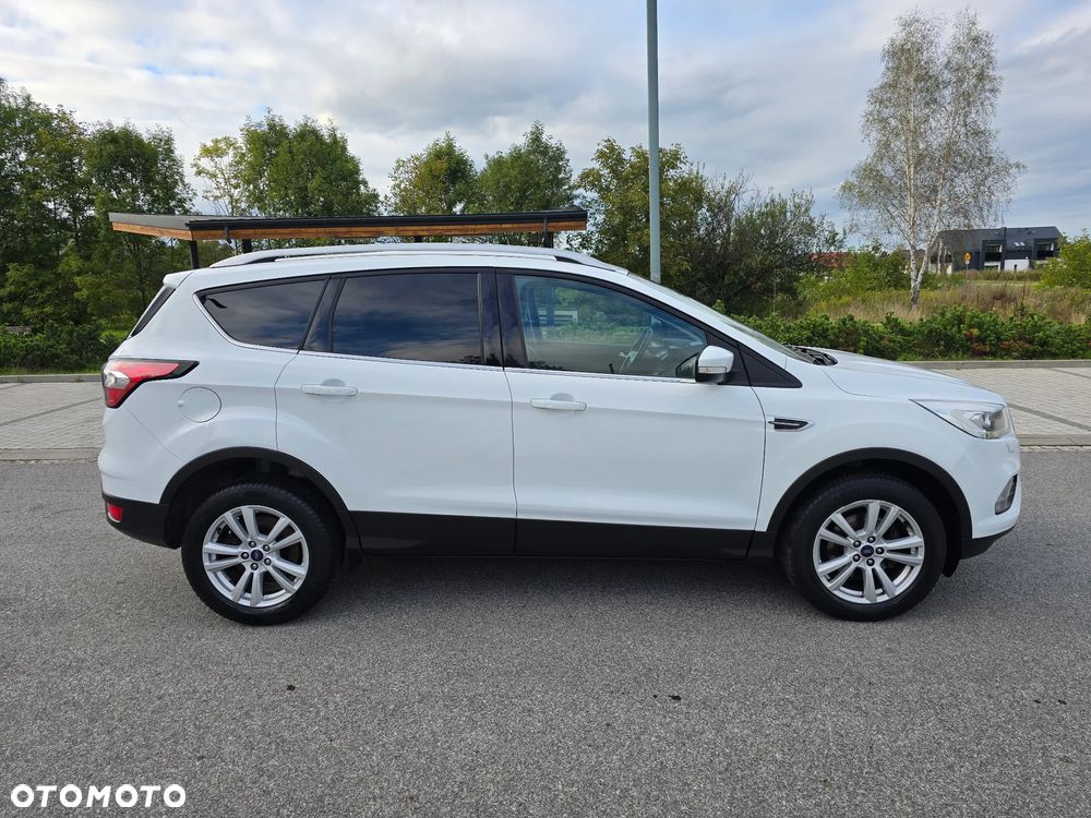 Ford Kuga 1.5 EcoBoost 2x4 Titanium - 6