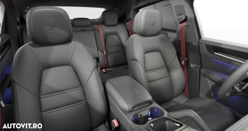 Porsche Cayenne Coupe Black Edition - 9