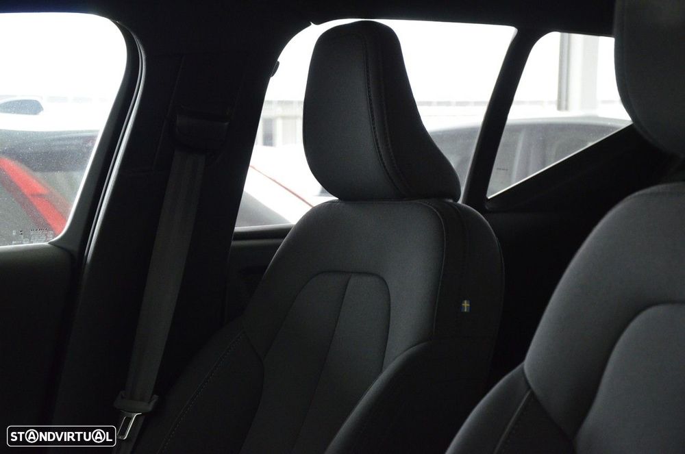 Volvo XC 40 Recharge Extended Range Plus - 7
