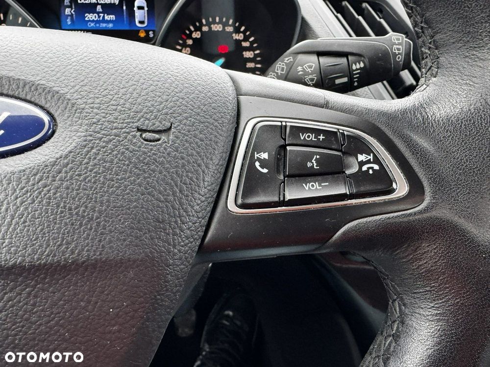 Ford Kuga 2.0 TDCi 4x2 Titanium - 21
