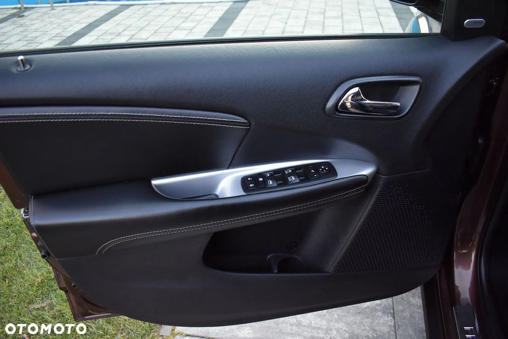 Fiat Freemont 2.0 Multijet 16V DPF Automatik Allrad Black Code - 22