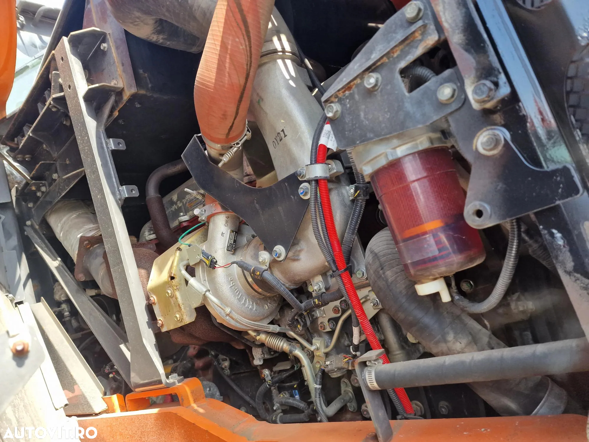 Hitachi ZW330-6, 2016, 7.477h, 33 tone, cupa 5,5mc cu dinti, Cupla rapida,Gresare automata, Anvelope NOI, STARE FOARTE BUNA-posibilitate leasing-PROMOTIE 109.900 EUR+Tva - 39