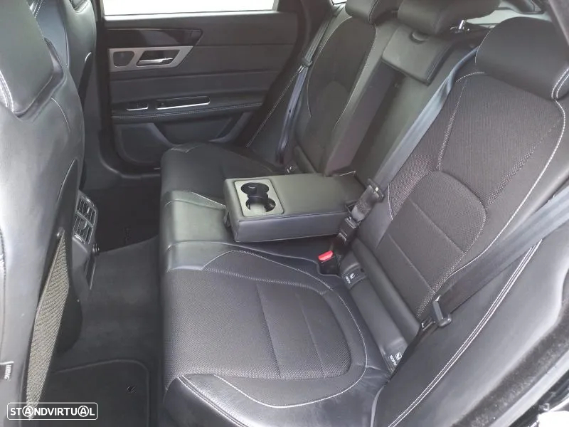 Jaguar XF Sportbrake 2.0 D R-Sport AWD Aut. - 59
