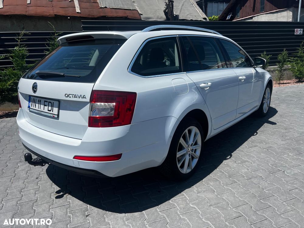 Skoda Octavia 1.6 TDI Premium Edition - 6