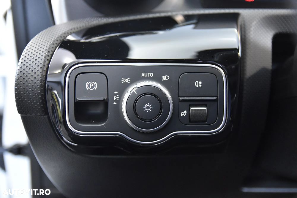 Mercedes-Benz CLA 200 - 15