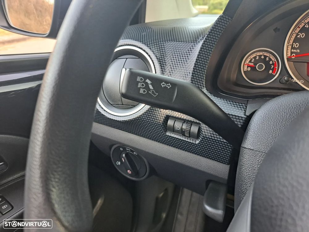 VW Up! 1.0 BlueMotion Move Auto - 15