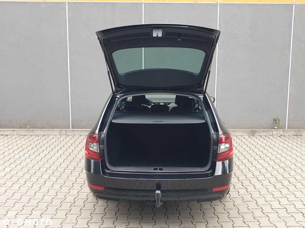 Skoda Octavia - 10