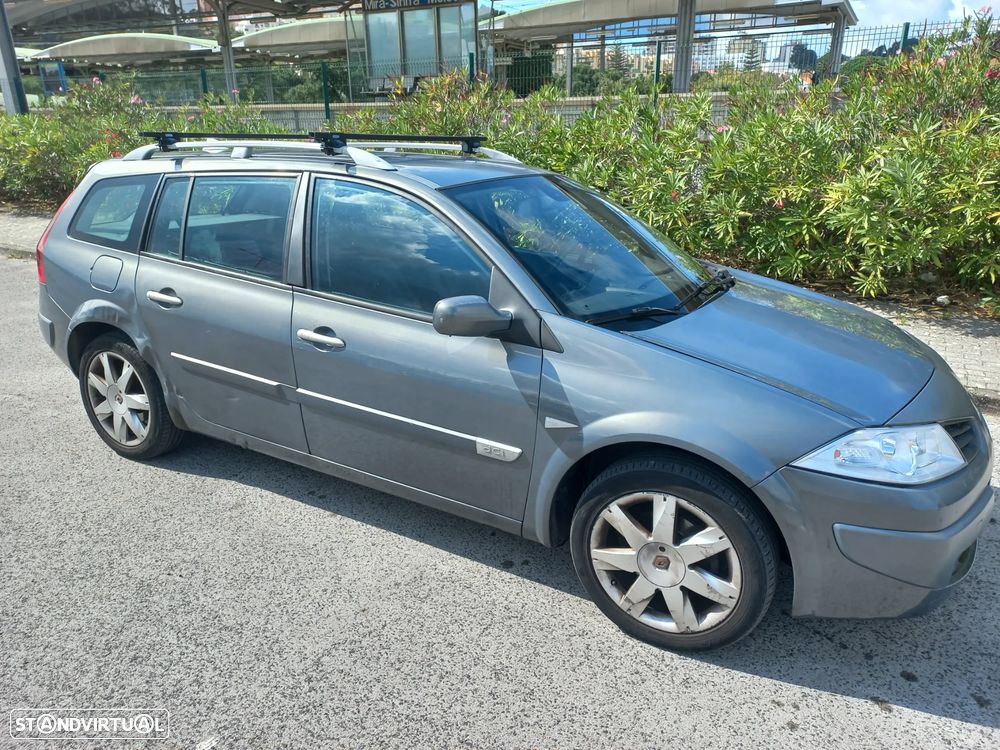 Renault Mégane Break 1.5 dCi Confort - 4