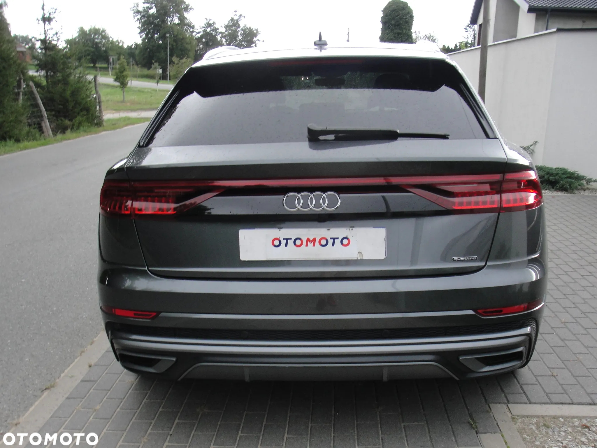 Audi Q8 55 TFSI e Quattro Tiptronic - 18