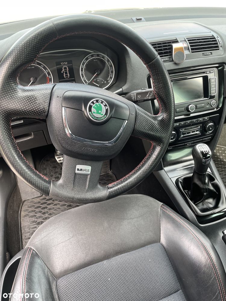 Skoda Octavia 2.0 TDI (Green tec) RS - 11