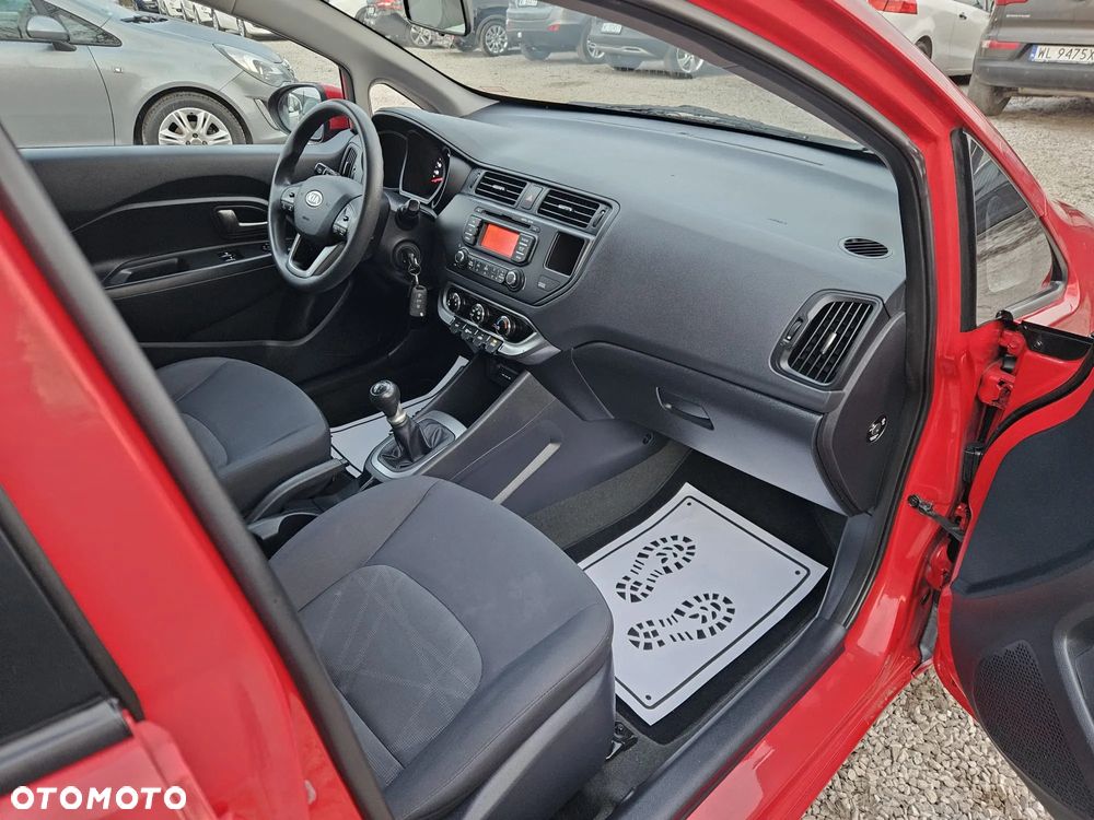 Kia Rio 1.2 Edition 7 - 25
