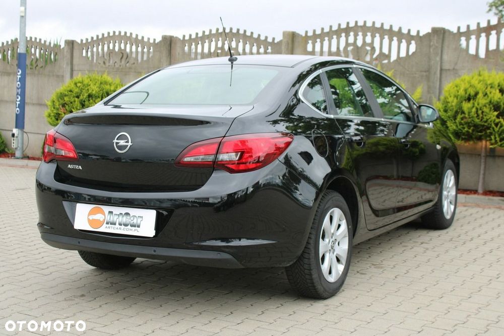 Opel Astra 1.6 Active - 38