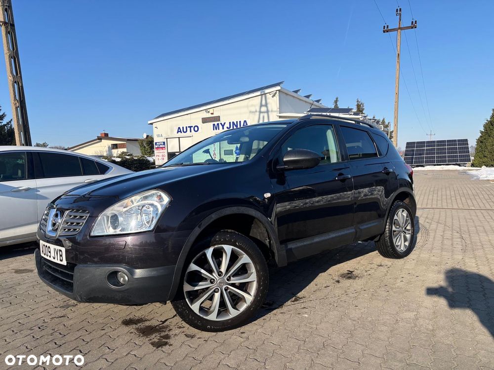 Nissan Qashqai - 1
