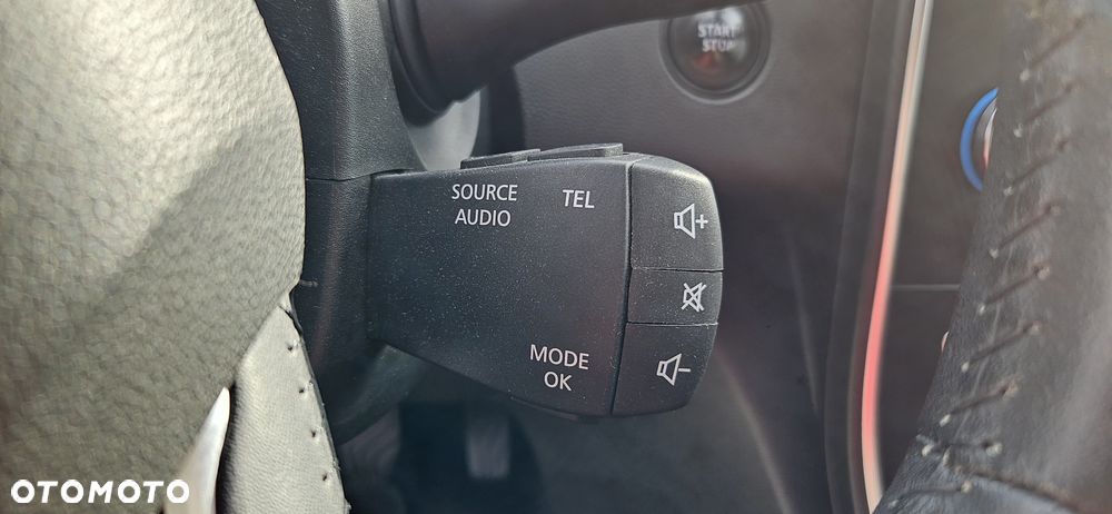 Renault Scenic ENERGY TCe 115 EXPERIENCE - 22