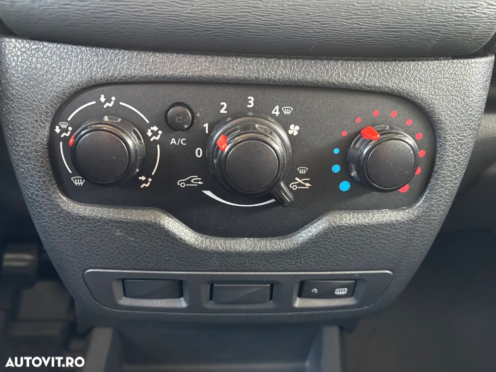 Dacia Dokker 1.5 Blue dCi Laureate - 26