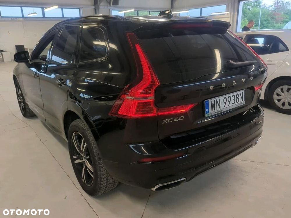 Volvo XC 60 B4 B R-Design - 3