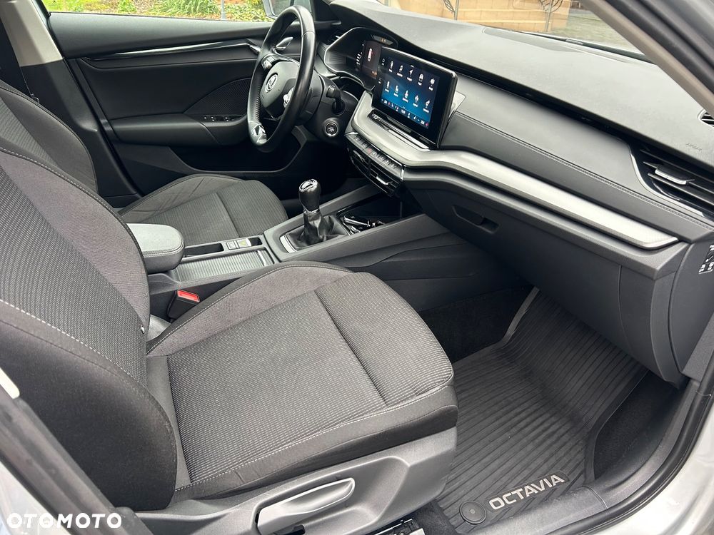 Skoda Octavia 1.0 TSI Clever - 12