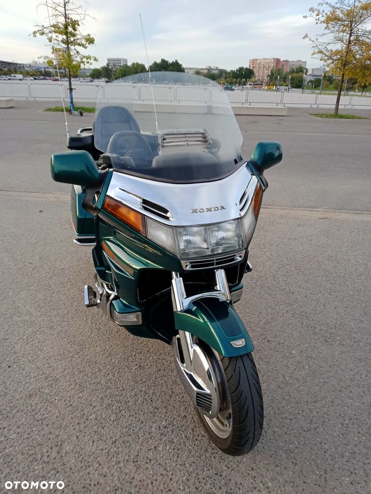 Honda GL - 5