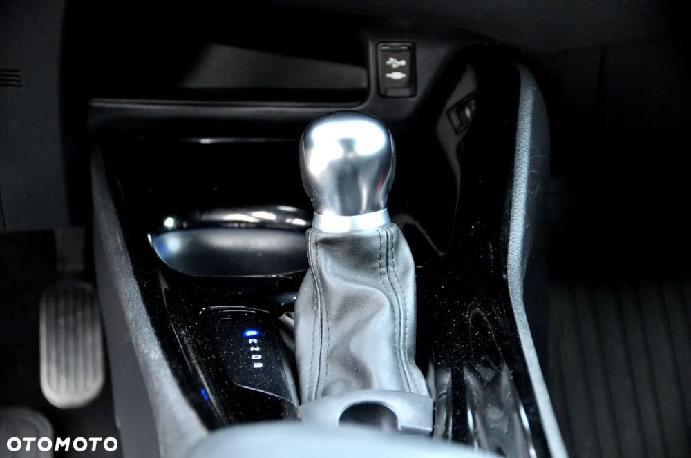 Toyota C-HR Style Selection - 36