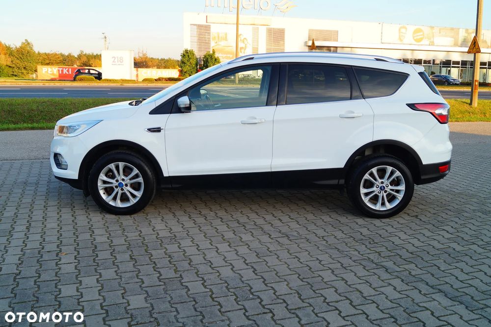Ford Kuga 2.0 TDCi FWD Titanium Plus - 6
