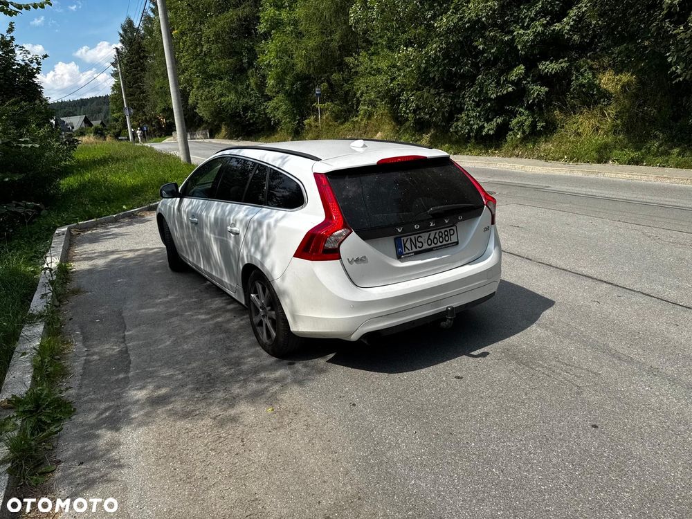Volvo V60 D2 Drive-E Dynamic Edition (Momentum) - 12