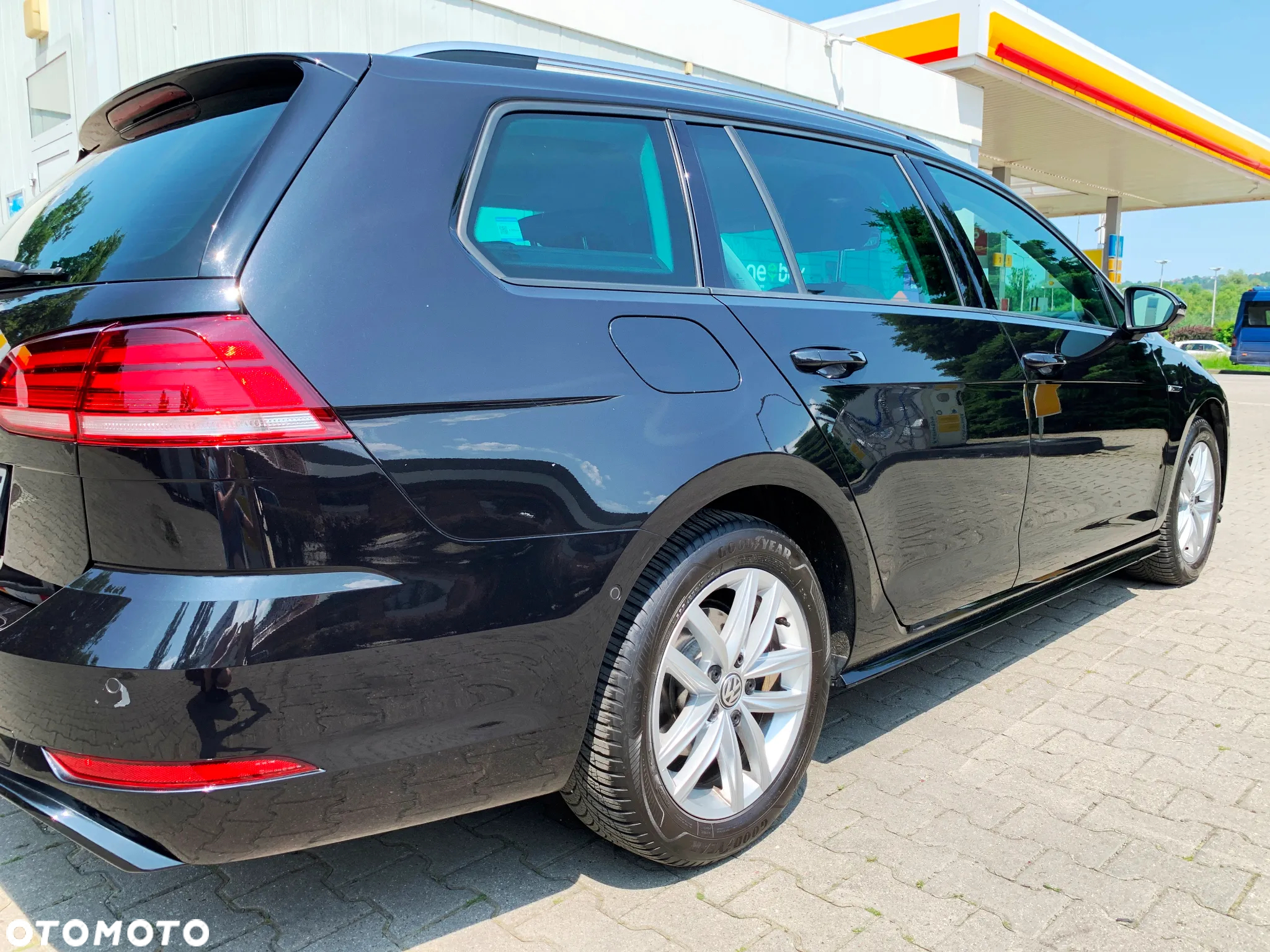 Volkswagen Golf VIII 2.0 TDI R-Line DSG - 26