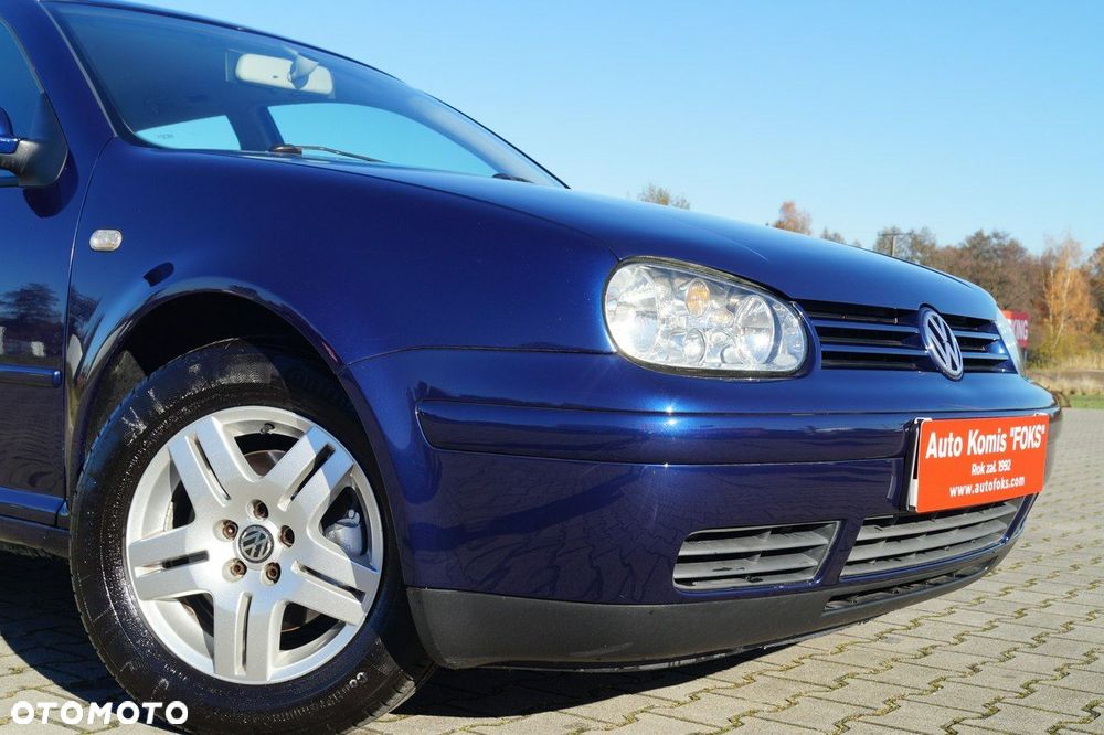 Volkswagen Golf - 16