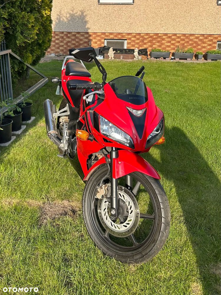 Honda CBR - 9