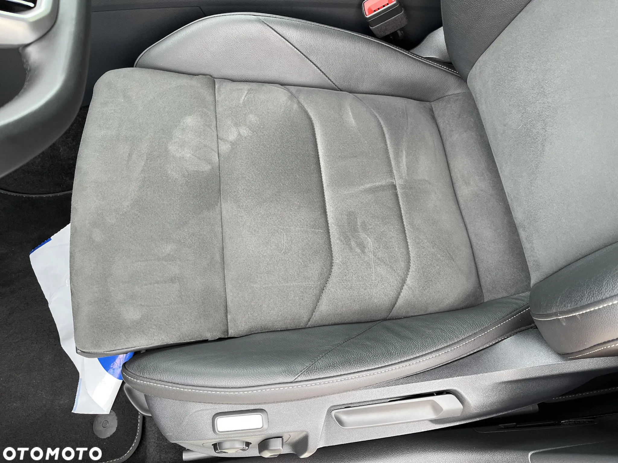 Volkswagen Arteon 2.0 TDI R-Line DSG - 12