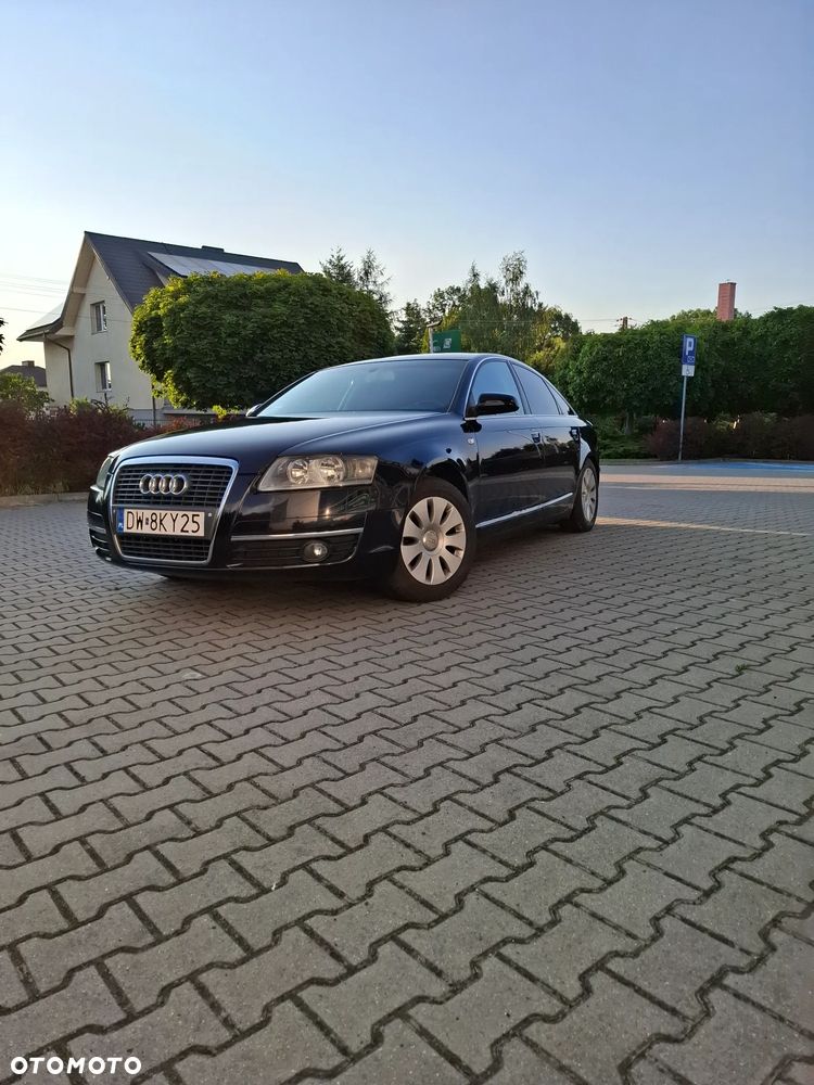Audi A6 Limousine 2.4 - 3