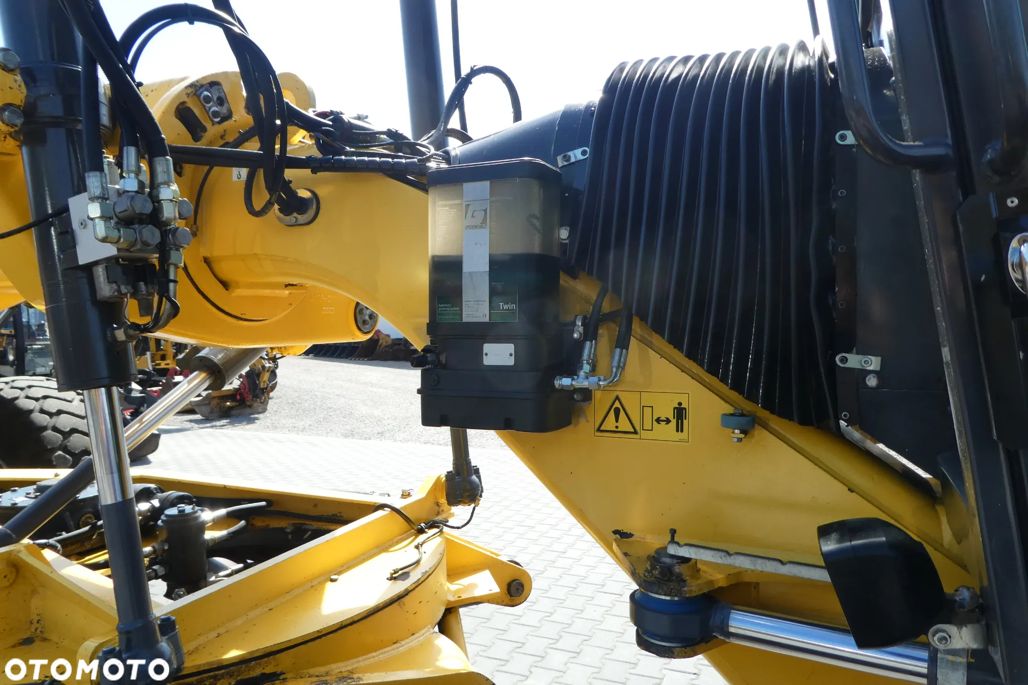 New Holland 156,6/A SPROWADZONA 6x6 - 23