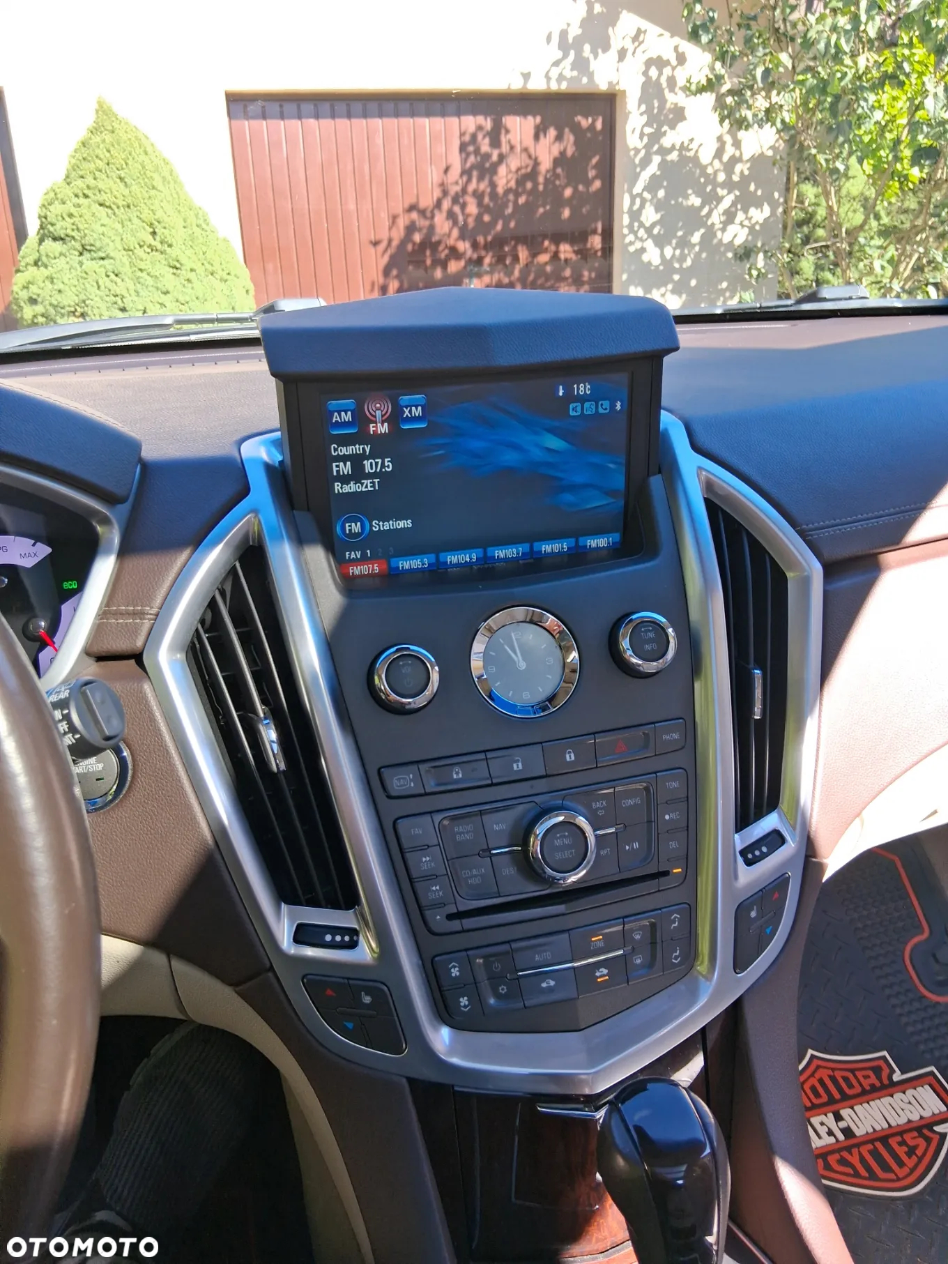 Cadillac SRX 3.6 V6 AWD Sport Luxury - 25