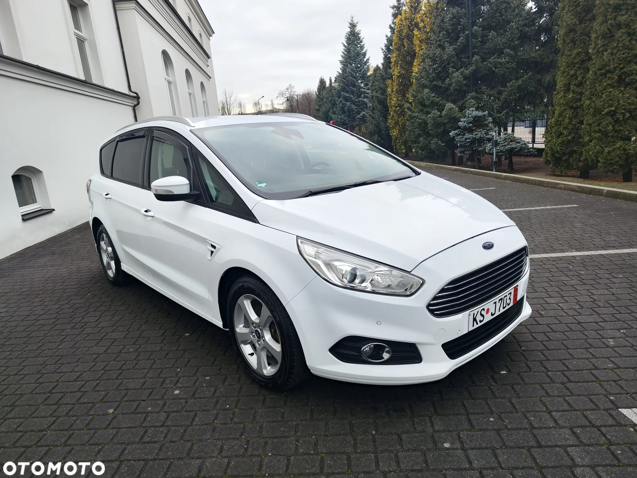 Ford S-Max 2.0 TDCi Trend - 6