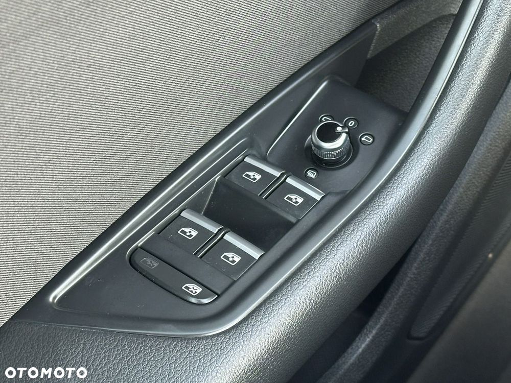 Audi A4 Limousine 35 TFSI S tronic - 29