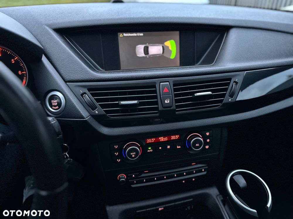 BMW X1 sDrive18i Sport Line - 37