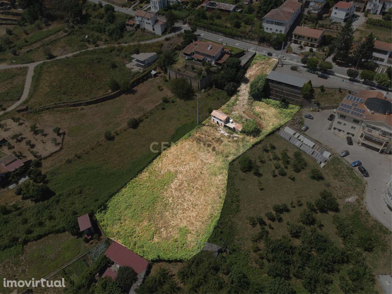 Moradia com terreno em  Alvoco das Várzeas, Oliveira do Hospital - Grande imagem: 3/25