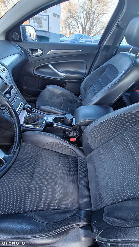 Ford Mondeo 2.0 TDCi Titanium - 4