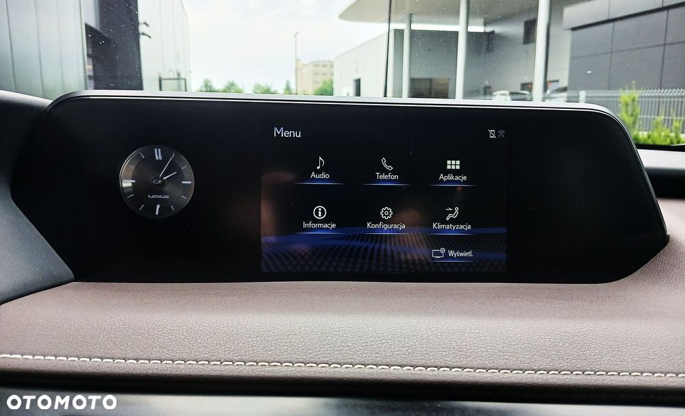 Lexus UX - 27