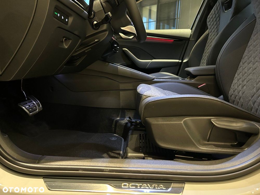 Skoda Octavia - 22