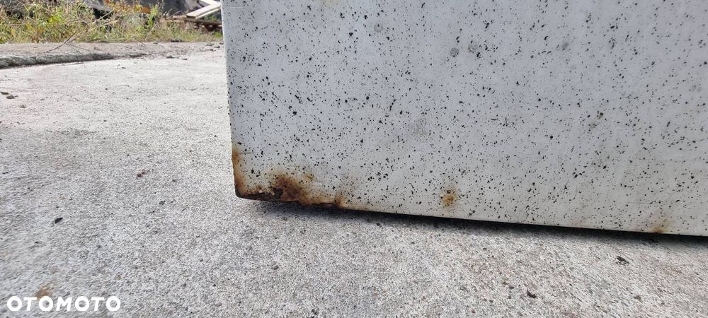 KLAPA FORD TRANSIT IV - 9