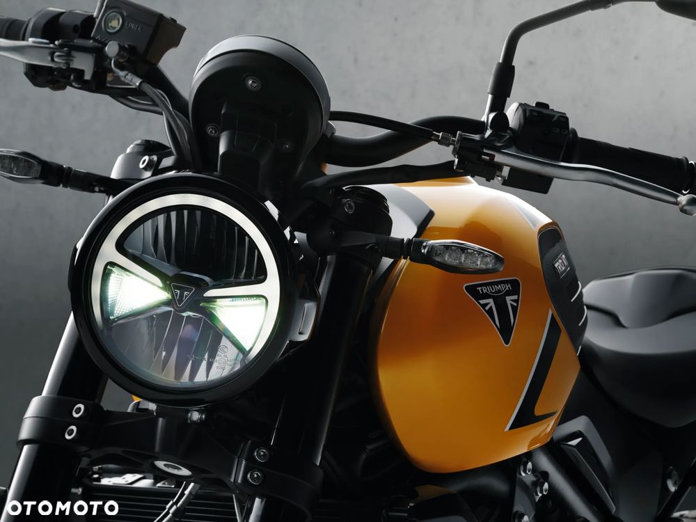 Triumph Trident - 5
