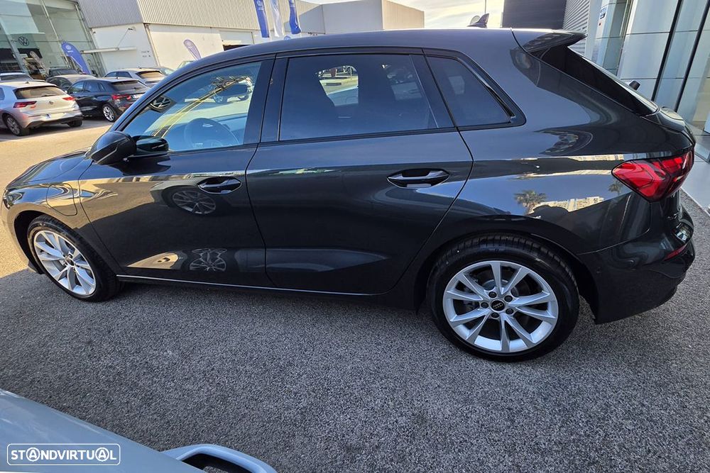 Audi A3 Sportback 40 TFSIe SE Business - 2