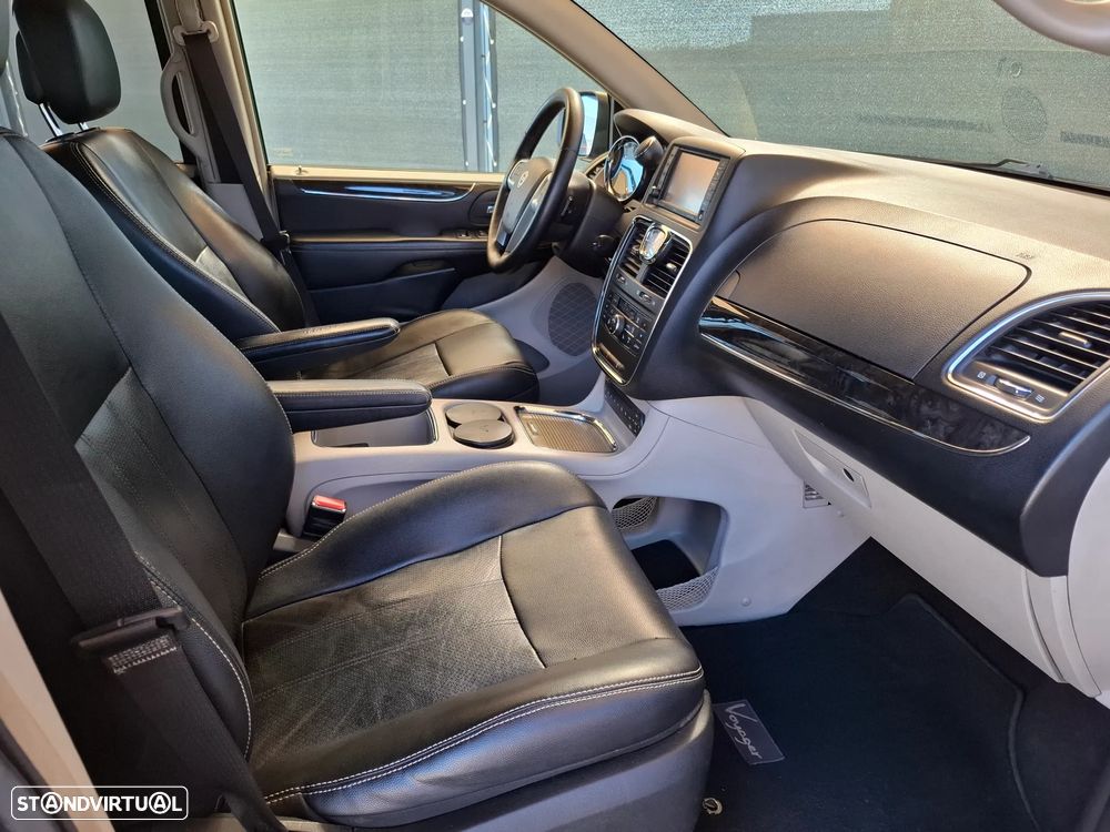 Lancia Voyager 2.8 CRD Gold - 56