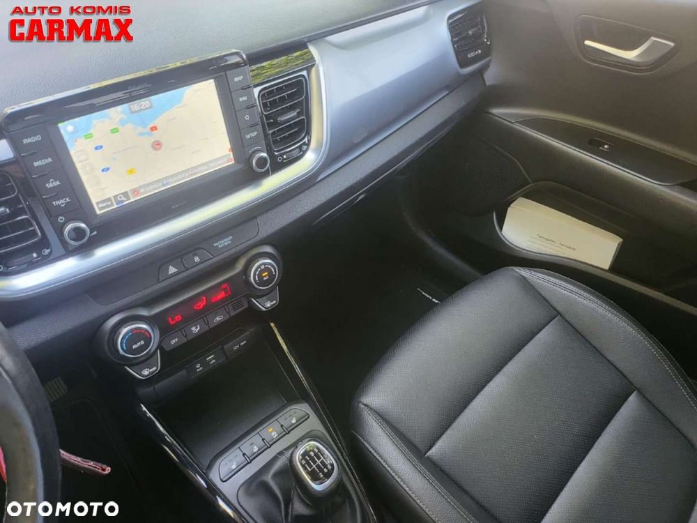 Kia Stonic - 23